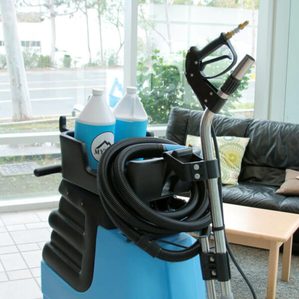 Carpet Cleaning Machine